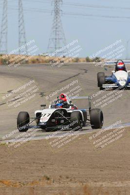 media/Apr-30-2023-CalClub SCCA (Sun) [[28405fd247]]/Group 4/Outside Grapevine/